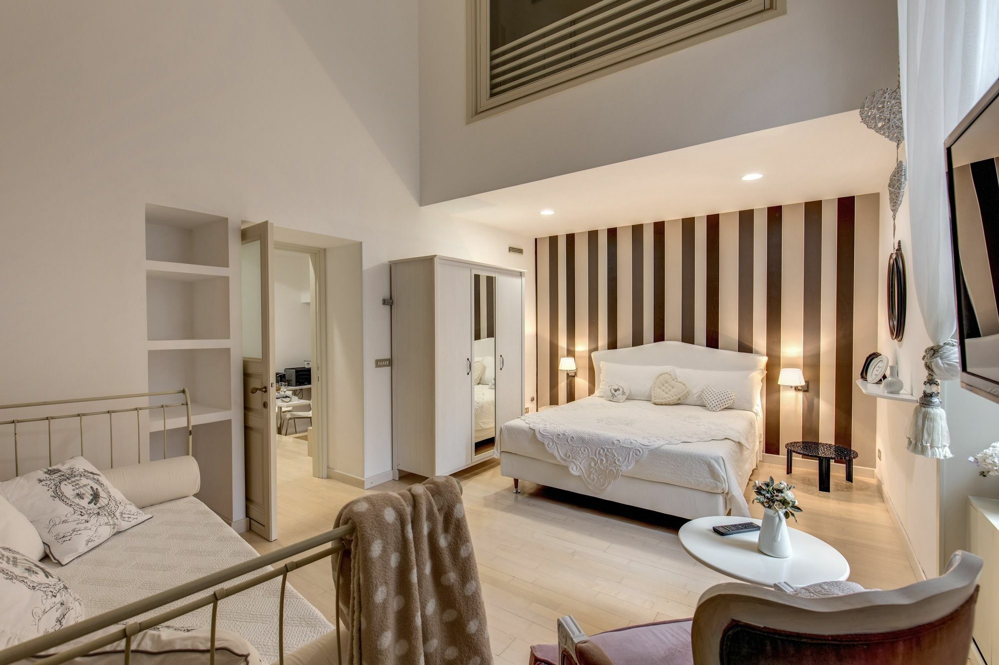 Trevi Miracle Suite Рим Екстер'єр фото