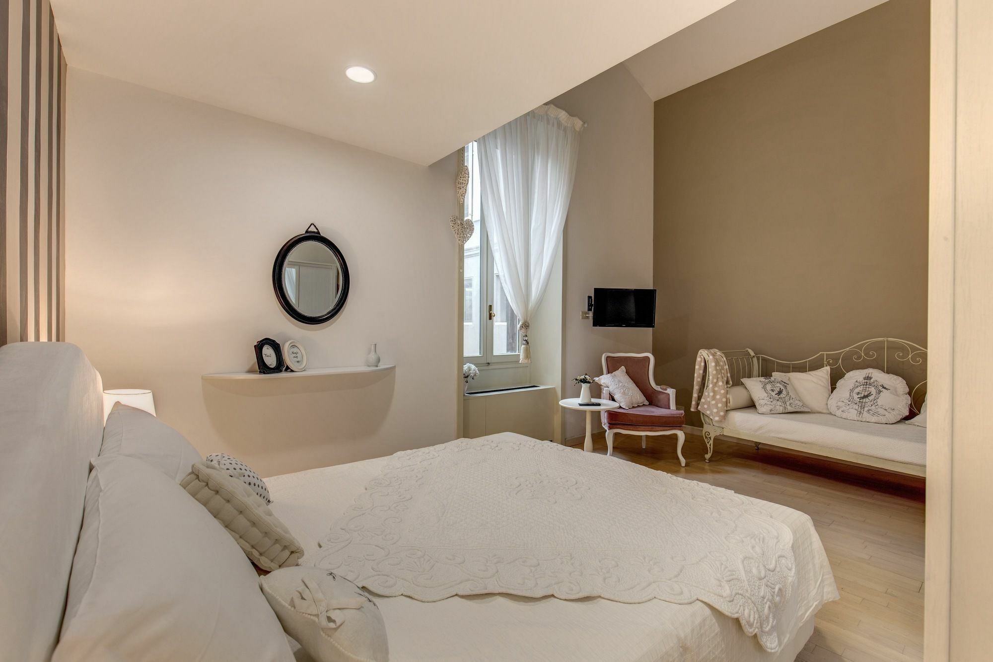 Trevi Miracle Suite Рим Екстер'єр фото